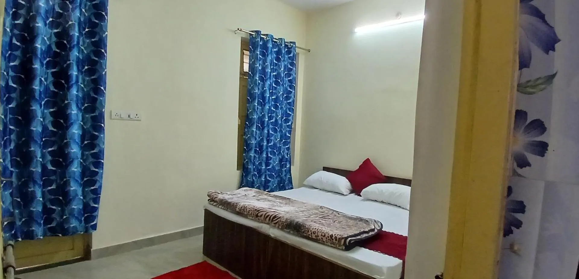 Apartment Vidya Family Stay Sigra Varanasi